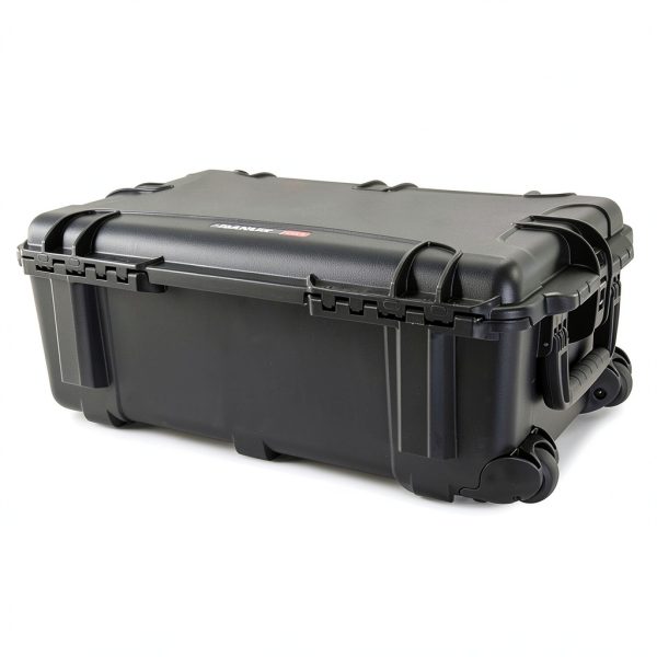 NANUK 963 Waterproof Wheeled Hard Case Professional-7